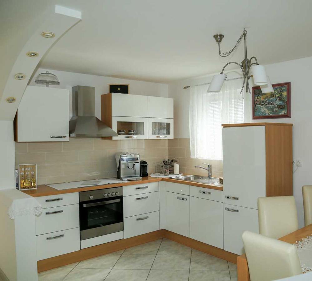Adrian-Apartments-51511-Malinska-Otok-Krk Primorska 21 Экстерьер фото