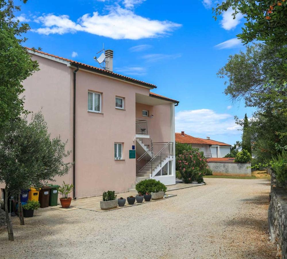 Adrian-Apartments-51511-Malinska-Otok-Krk Primorska 21 Экстерьер фото